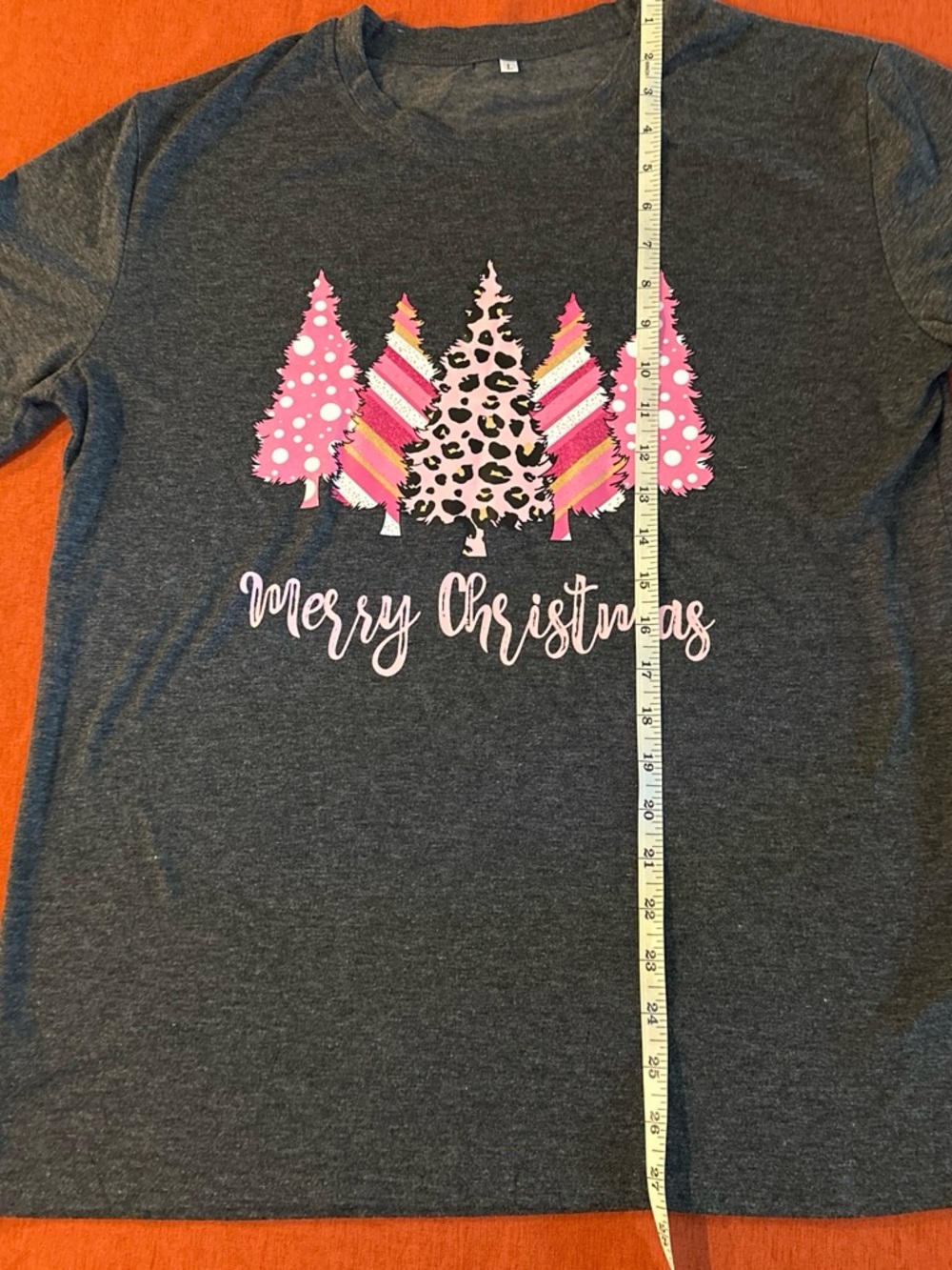 Women's Dark Gray 'Merry Christmas' Graphic Tee with Pink Tree Design